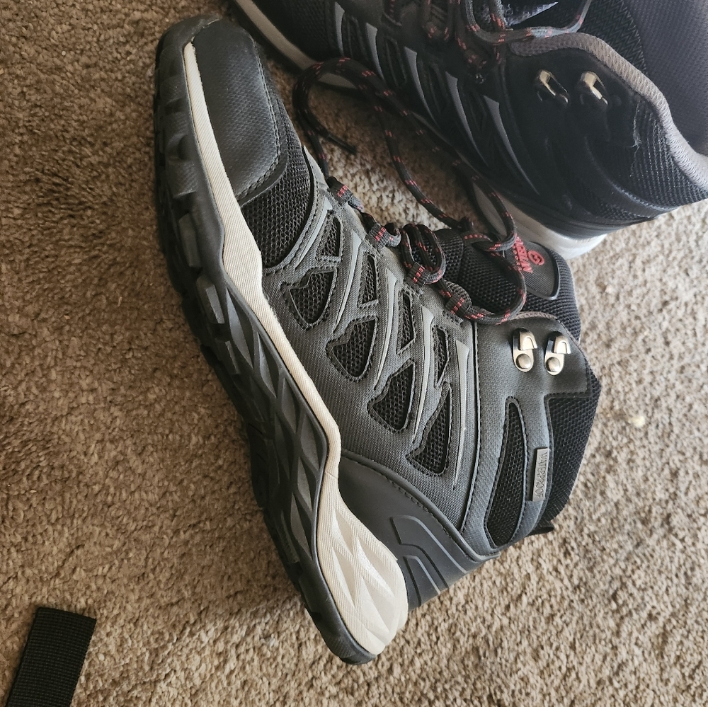 Magellan mens waterproof shoes
